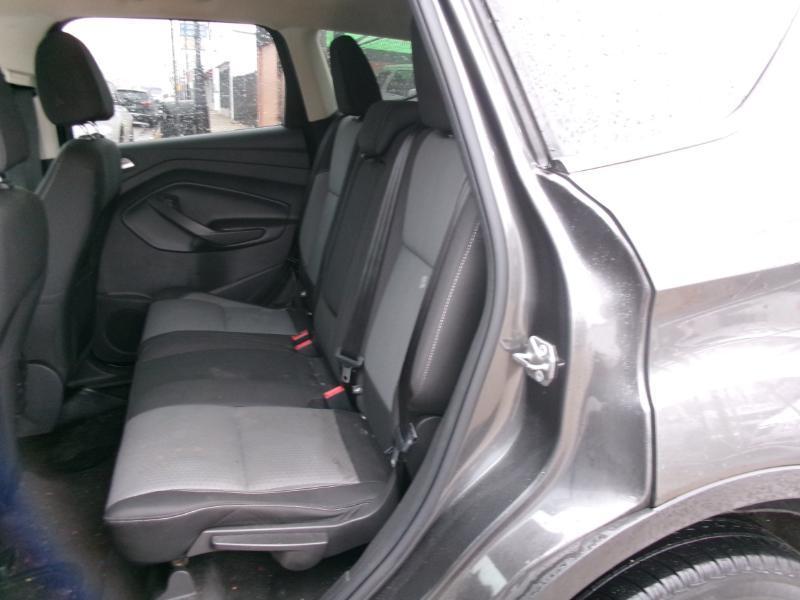 Ford Escape SE FWD 2017