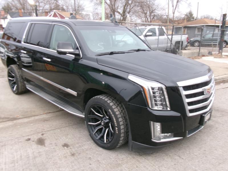 Cadillac Escalade ESV Premium 4WD 2015