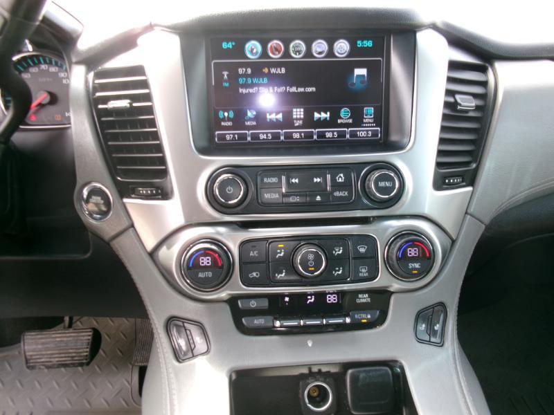 Chevrolet Suburban LT 4WD 2017