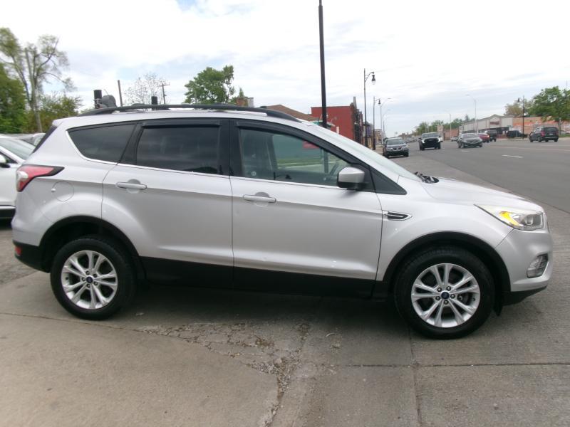 Ford Escape SEL 4WD 2018