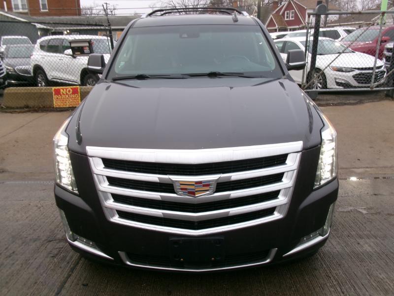 Cadillac Escalade ESV Premium 4WD 2016