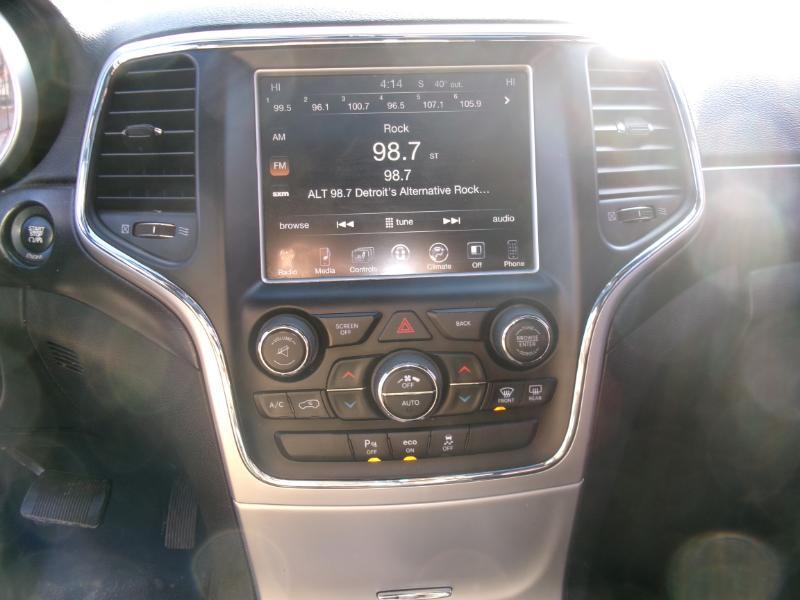 Jeep Grand Cherokee Laredo 4WD 2015