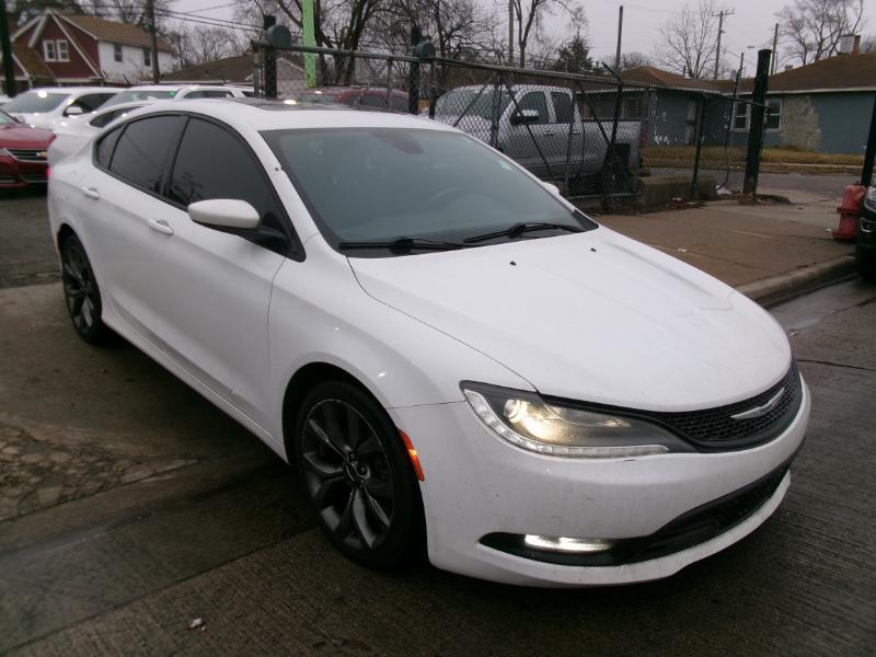 Chrysler 200 S 2015