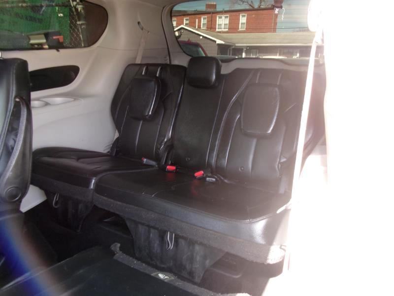 Chrysler Pacifica Touring-L Plus 2017