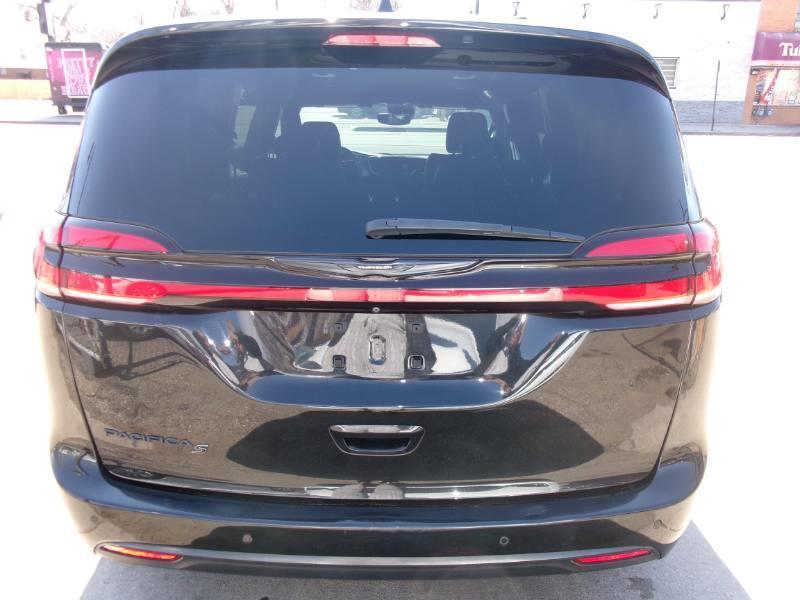 Chrysler Pacifica Touring-L 2021