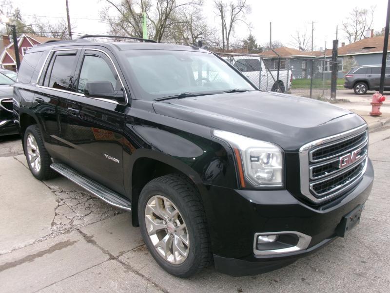 GMC Yukon SLT 4WD 2015