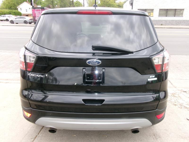Ford Escape SE FWD 2017