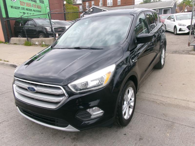 Ford Escape SE FWD 2017