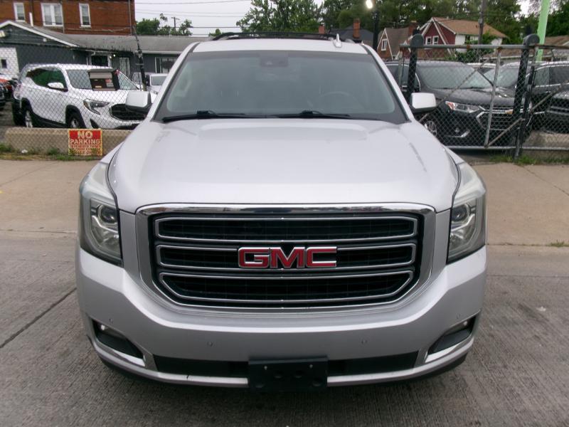 GMC Yukon XL SLT 4WD 2017