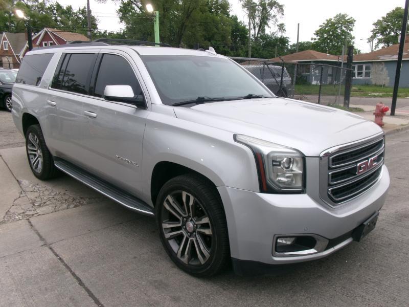 GMC Yukon XL SLT 4WD 2017