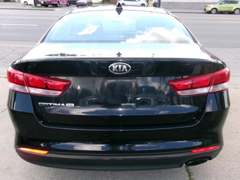 Kia Optima LX 2017