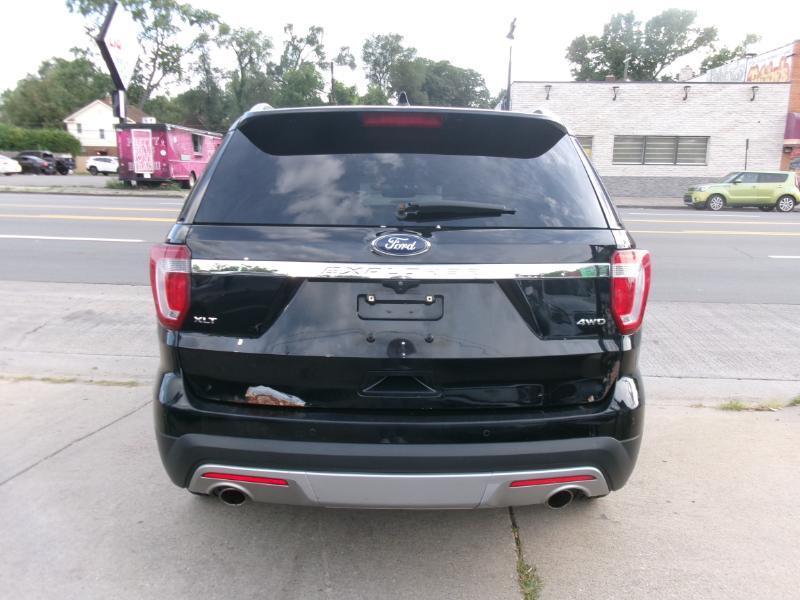 Ford Explorer XLT 4WD 2016