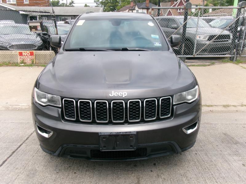 Jeep Grand Cherokee Laredo 4WD 2017