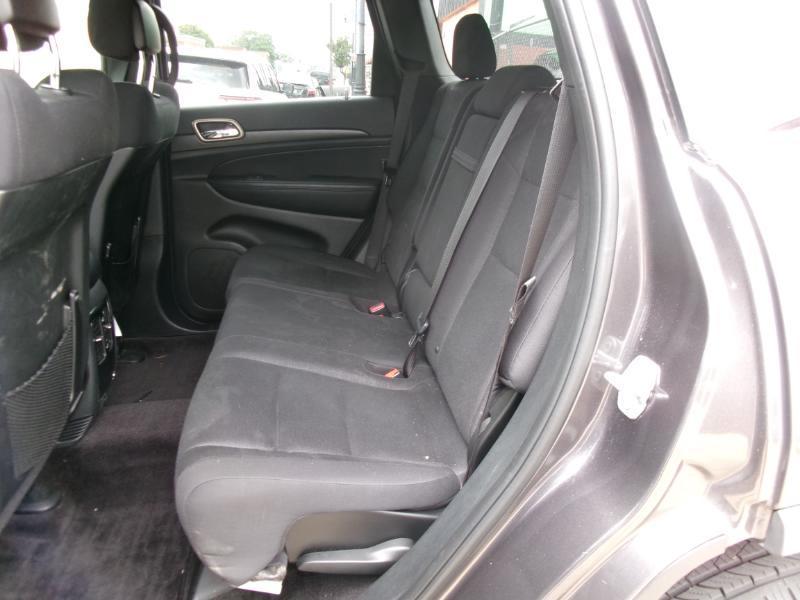 Jeep Grand Cherokee Laredo 4WD 2017