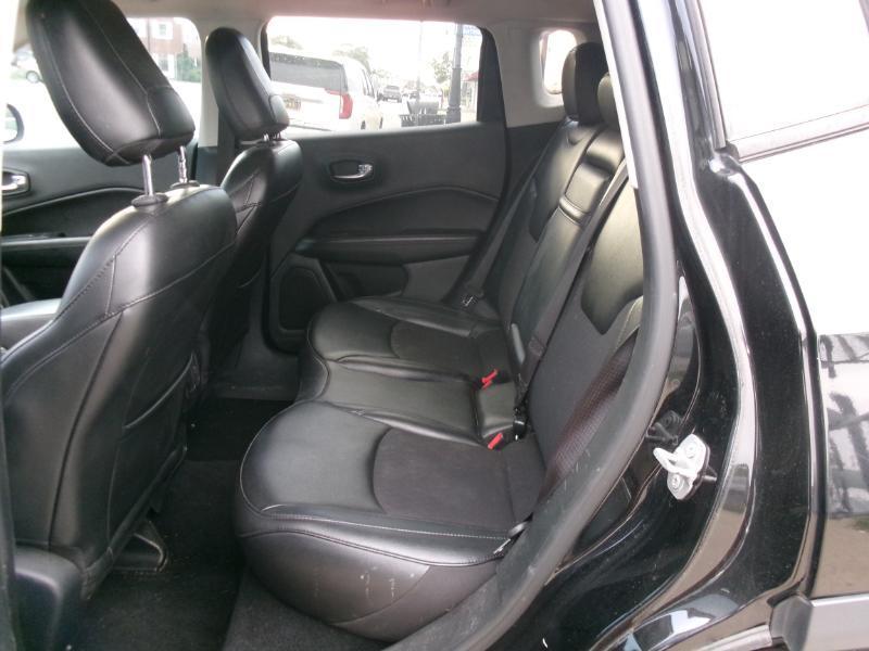 Jeep Compass photo 6