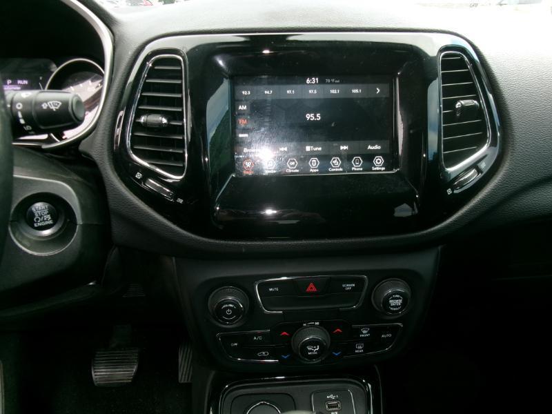 Jeep Compass photo 7