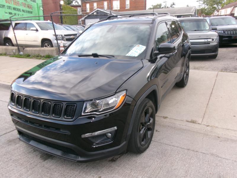 Jeep Compass photo 8