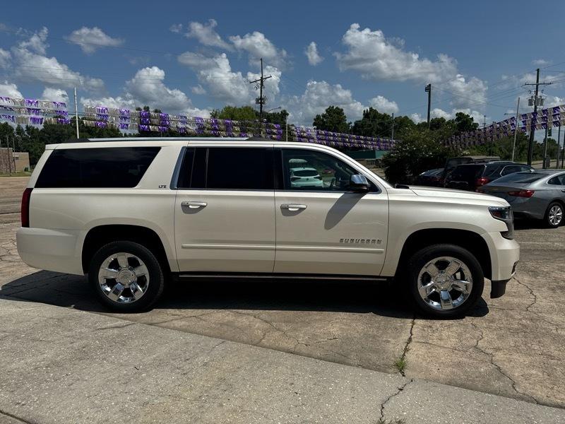 Chevrolet Suburban LTZ 2WD 2015