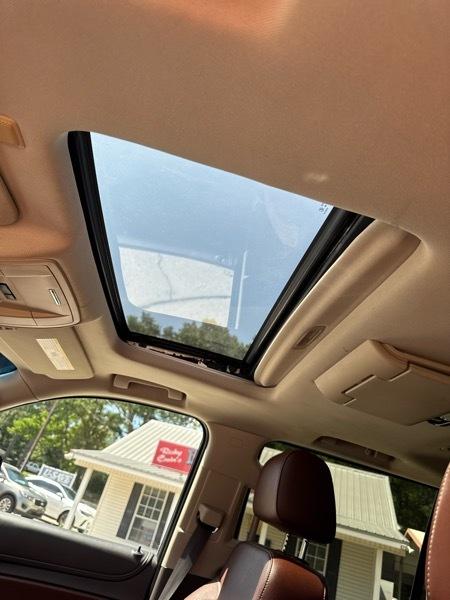Chevrolet Suburban LTZ 2WD 2015
