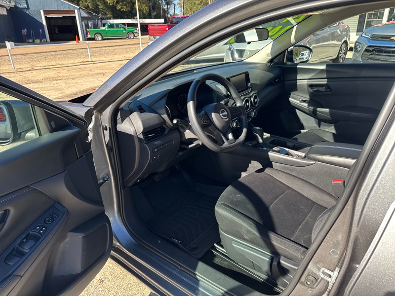 Nissan Sentra S 2024