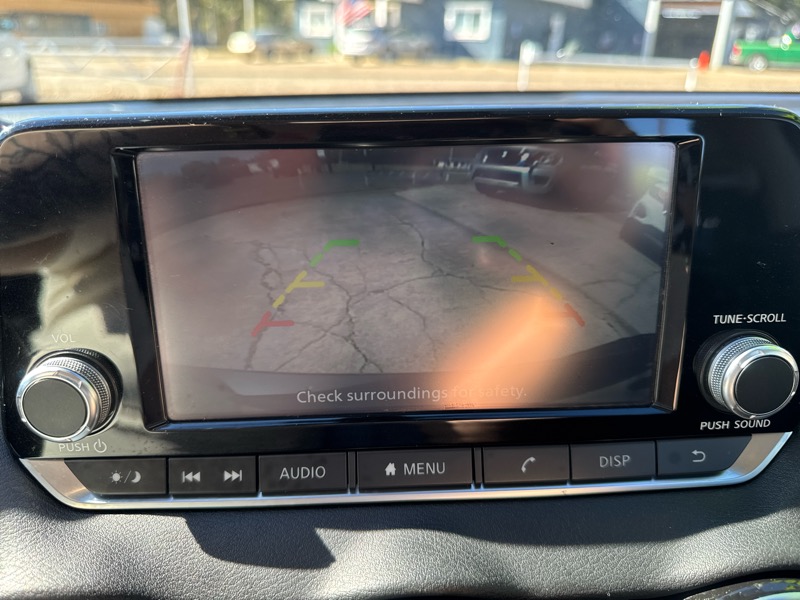 Nissan Sentra S 2024