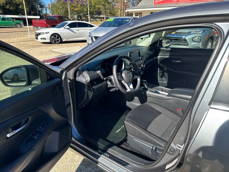 Nissan Sentra SV 2021