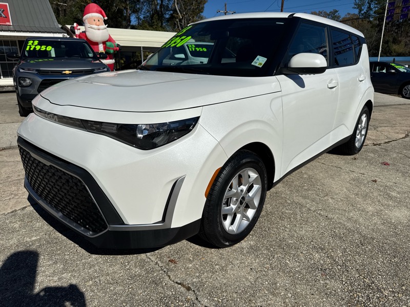 Kia Soul LX CVT 2023