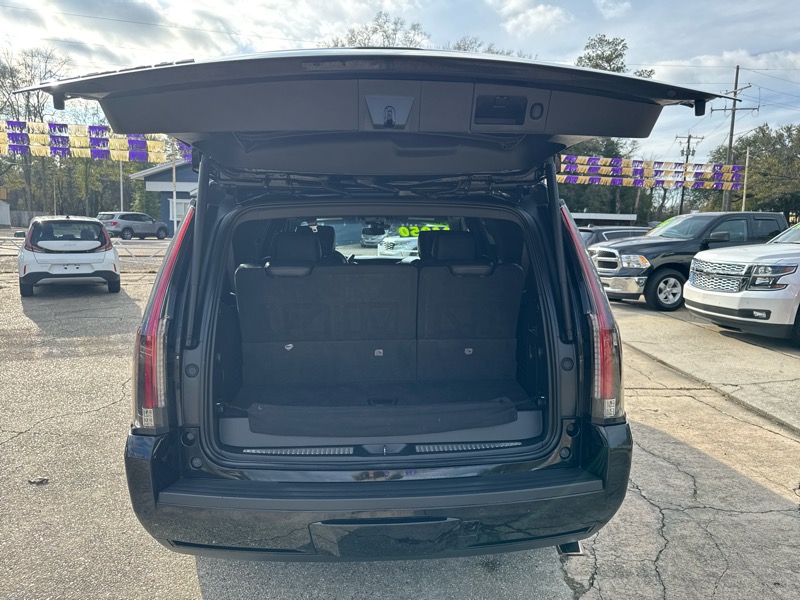 Cadillac Escalade Platinum 2WD 2017