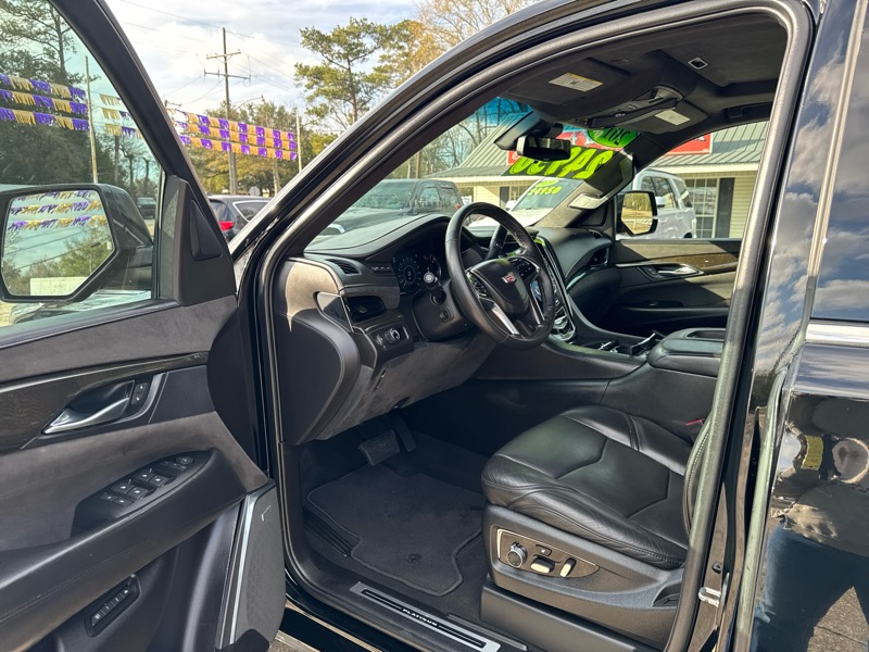 Cadillac Escalade Platinum 2WD 2017