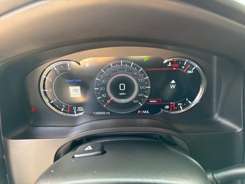 Cadillac Escalade Platinum 2WD 2017