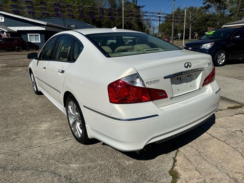 Infiniti M35  2008