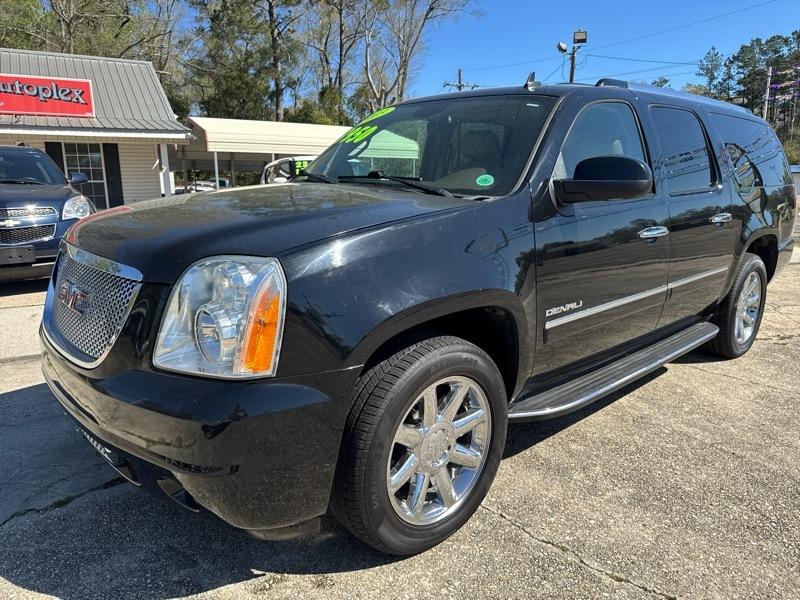 GMC Yukon Denali XL 2013