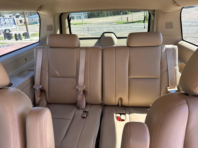 GMC Yukon Denali XL 2013