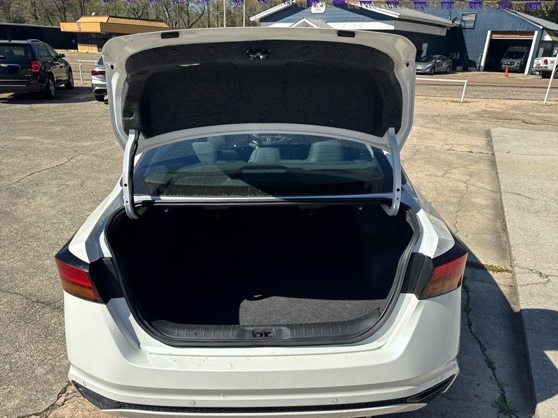 Nissan Altima 2.5 SV 2025