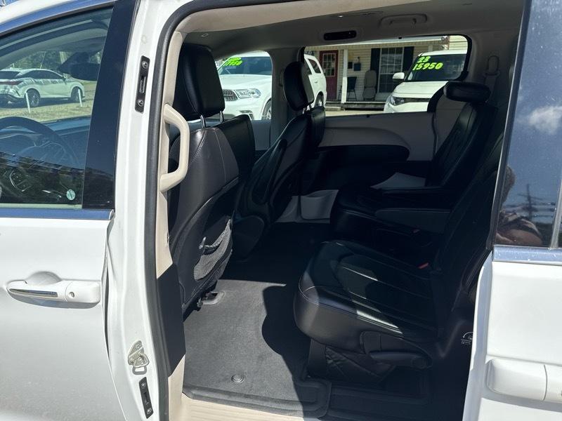 Chrysler Pacifica Touring-L 2018