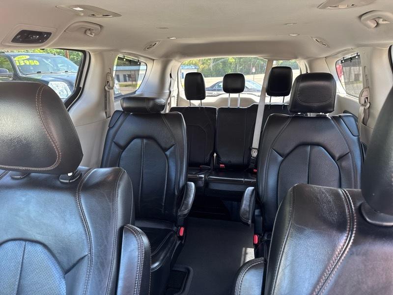 Chrysler Pacifica Touring-L 2018