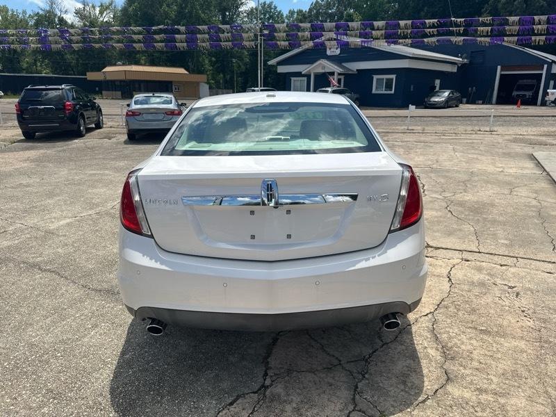 Lincoln MKS 3.7L FWD 2010