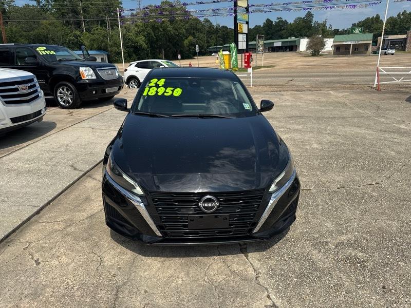 Nissan Altima 2.5 SV 2024