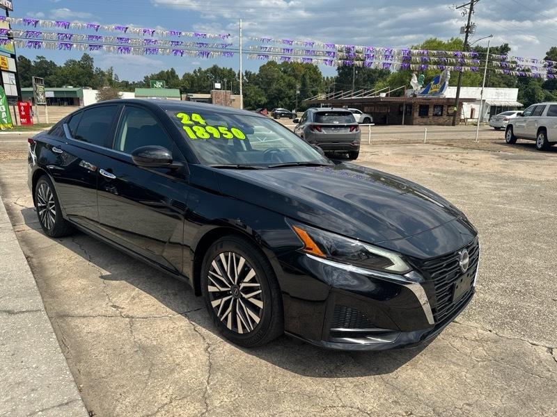 Nissan Altima 2.5 SV 2024