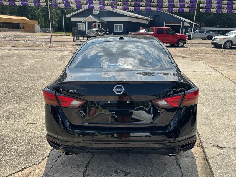 Nissan Altima 2.5 SV 2024