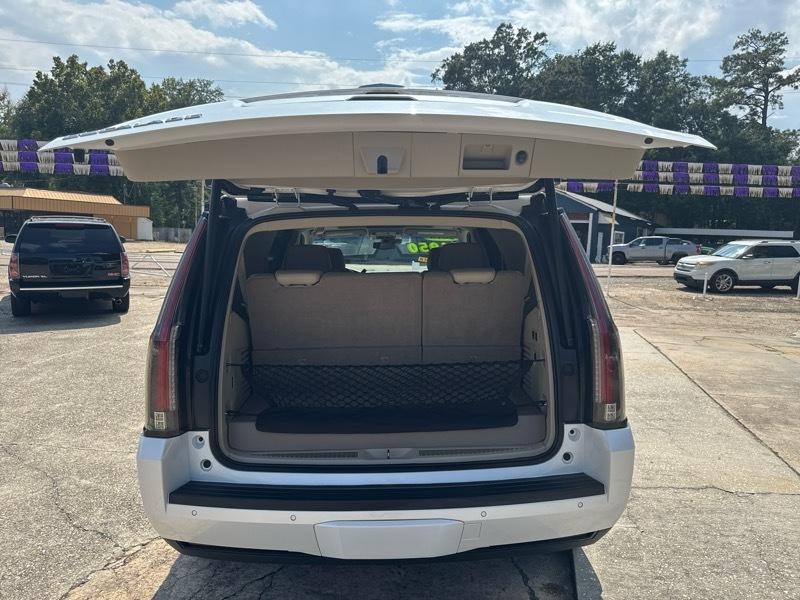 Cadillac Escalade Premium 2WD 2018