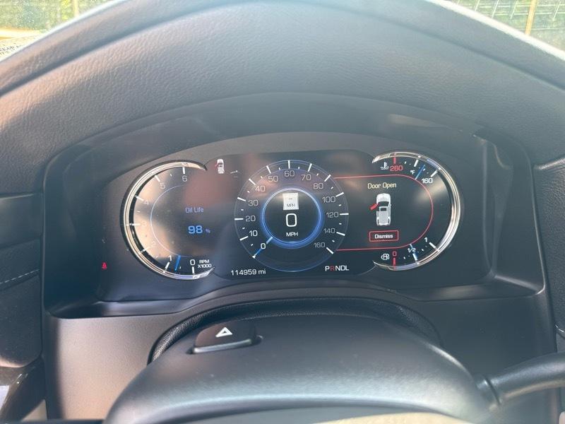 Cadillac Escalade Premium 2WD 2018
