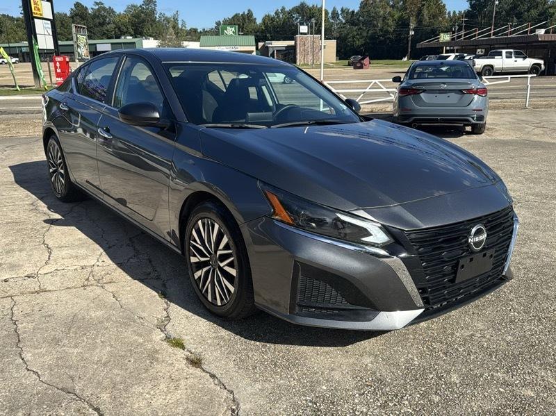 Nissan Altima 2.5 SV 2025