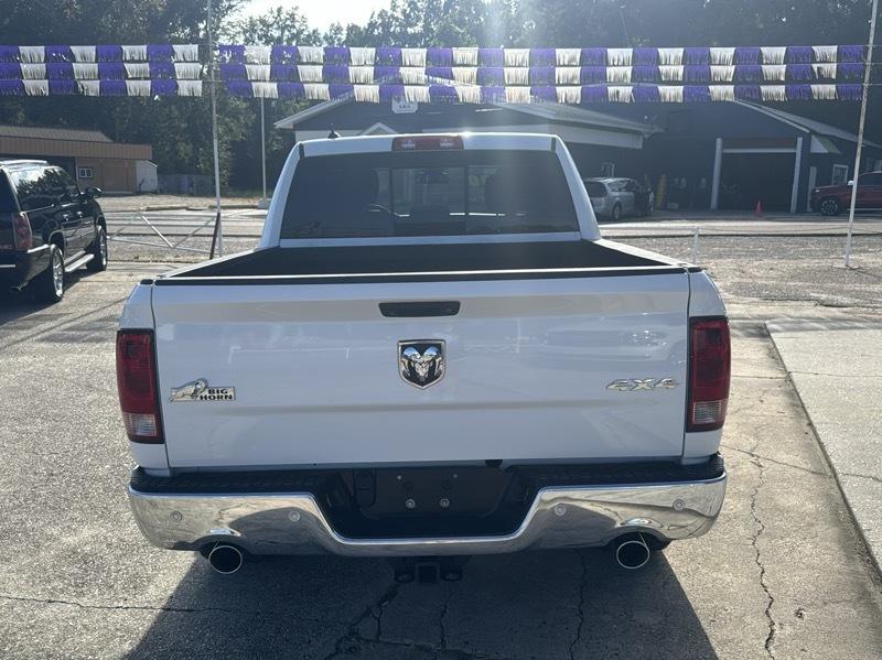 RAM 1500 4WD Crew Cab 140.5" Big Horn 2014