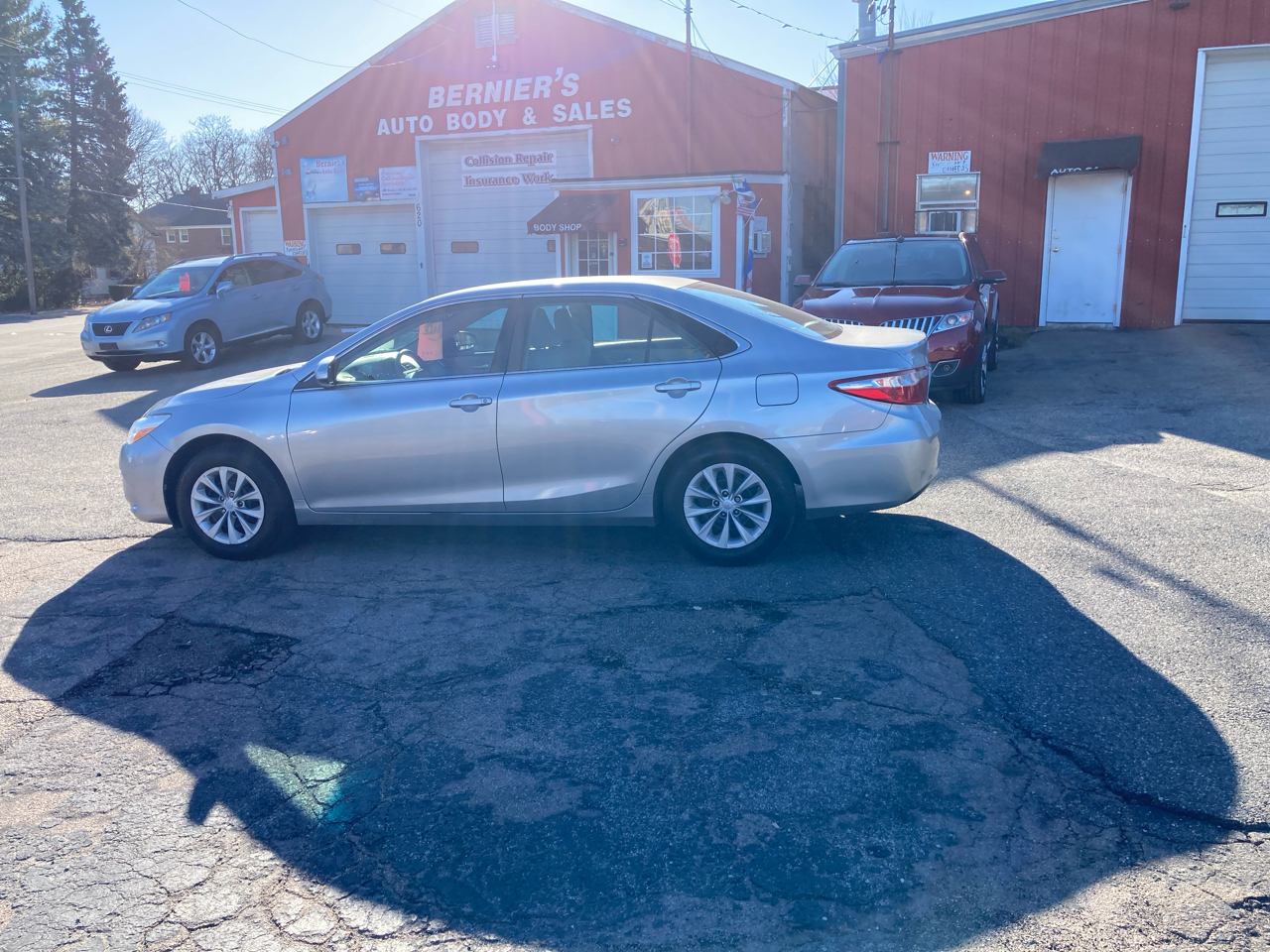 2017 Toyota Camry SE