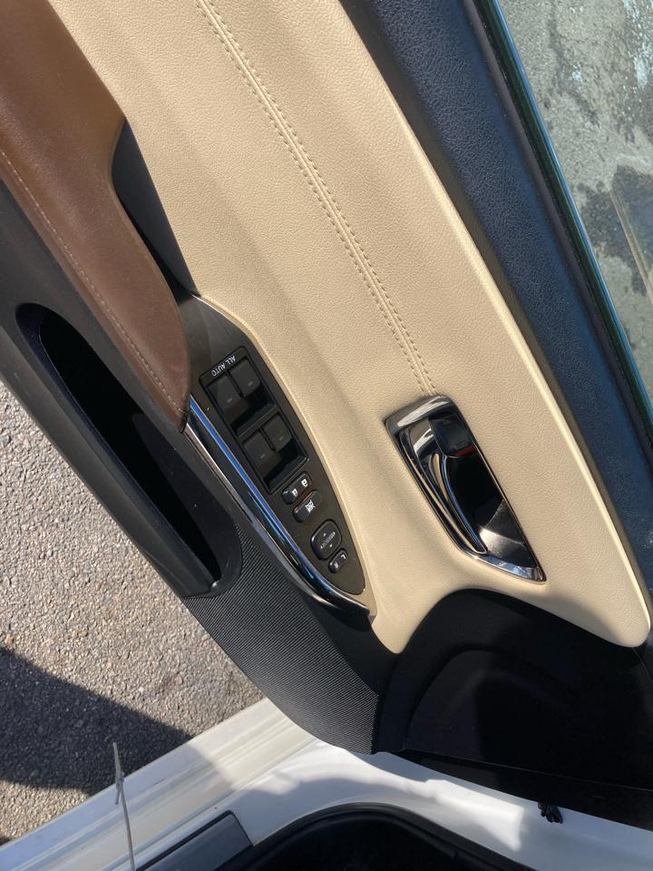 Toyota Avalon XLE Plus 2017