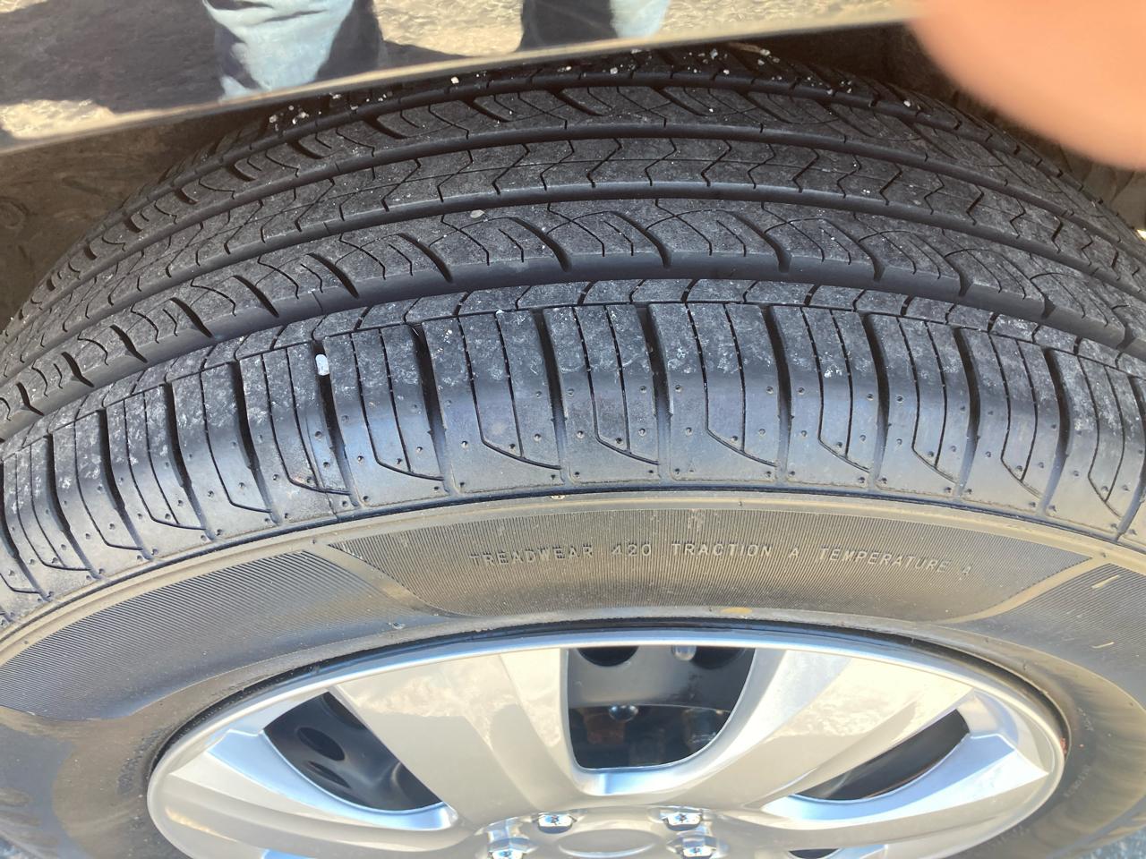 Toyota RAV4 Base I4 4WD 2011