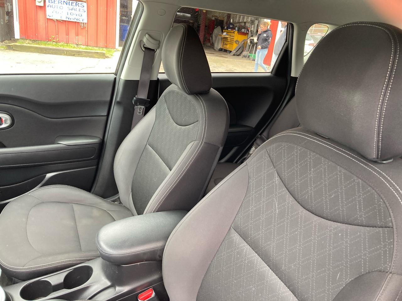 Kia Soul Base 2015