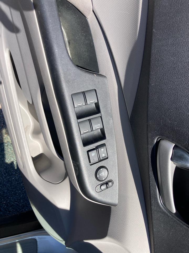 Honda CR-V LX 4WD 5-Speed AT 2014