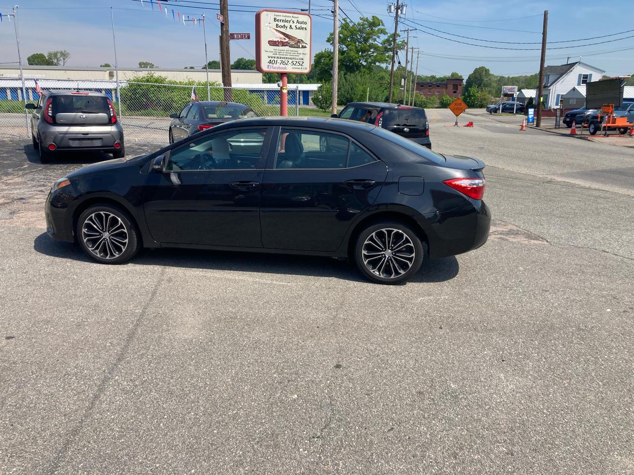 Toyota Corolla S Premium CVT 2016